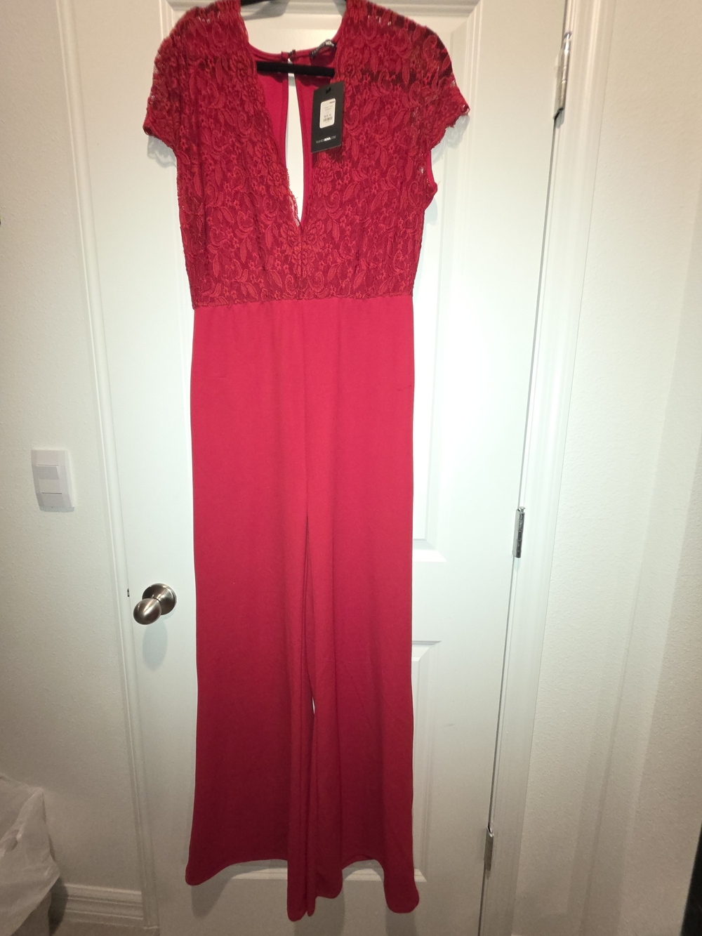 Fashion Nova Red Lace Bodice Wide-Leg Jumpsuit XL. NWT